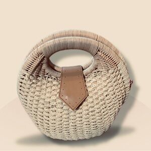 Chic Round Woven Straw Rattan Circle Handbag